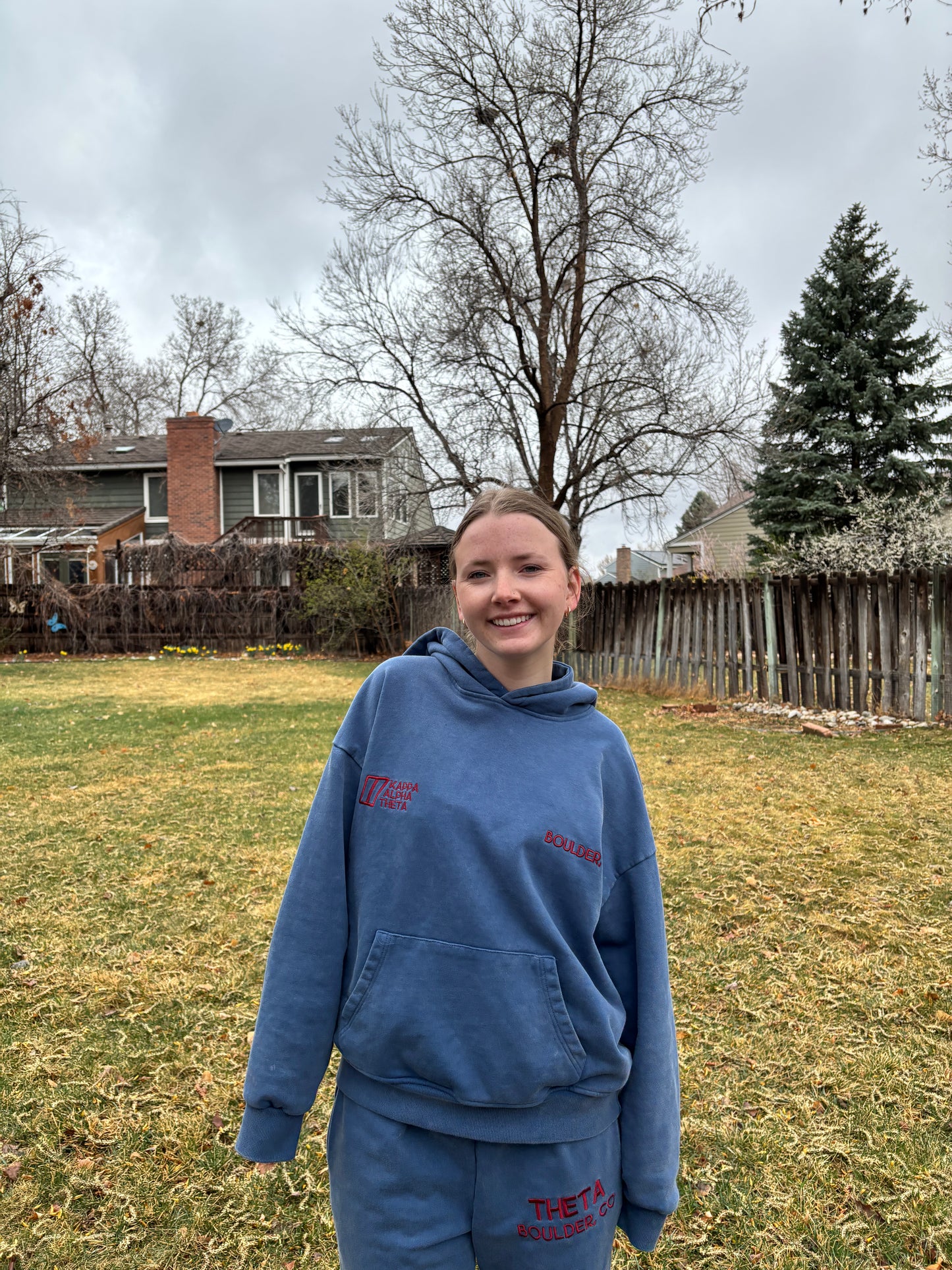 Boulder Theta- Hoodie